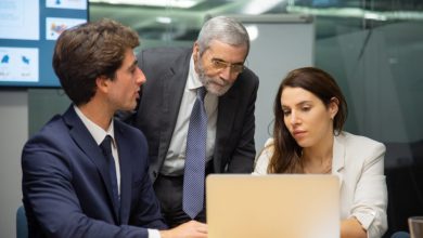 how-smart-seo-can-help-lawyers-get-more-clients-(without-the-confusion)