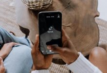 beyond-likes:-why-smart-marketers-invest-in-custom-tiktok-comment-streams